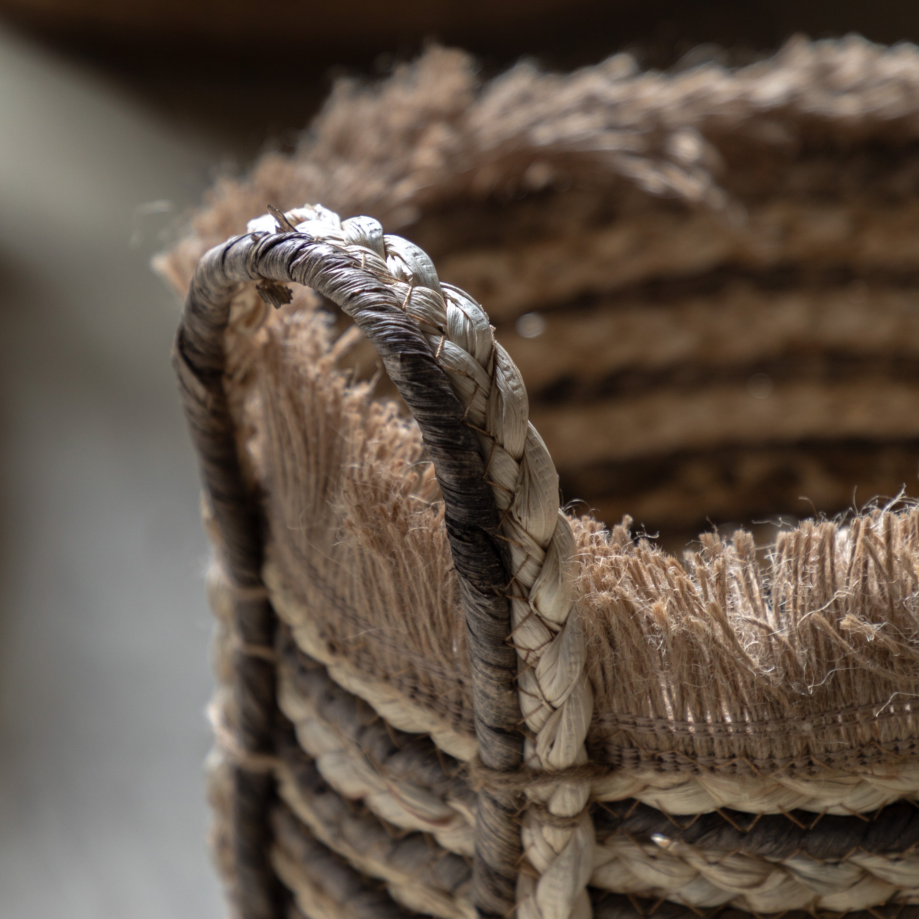 Set of 3 Fringed Woven Baskets Brown Stripe